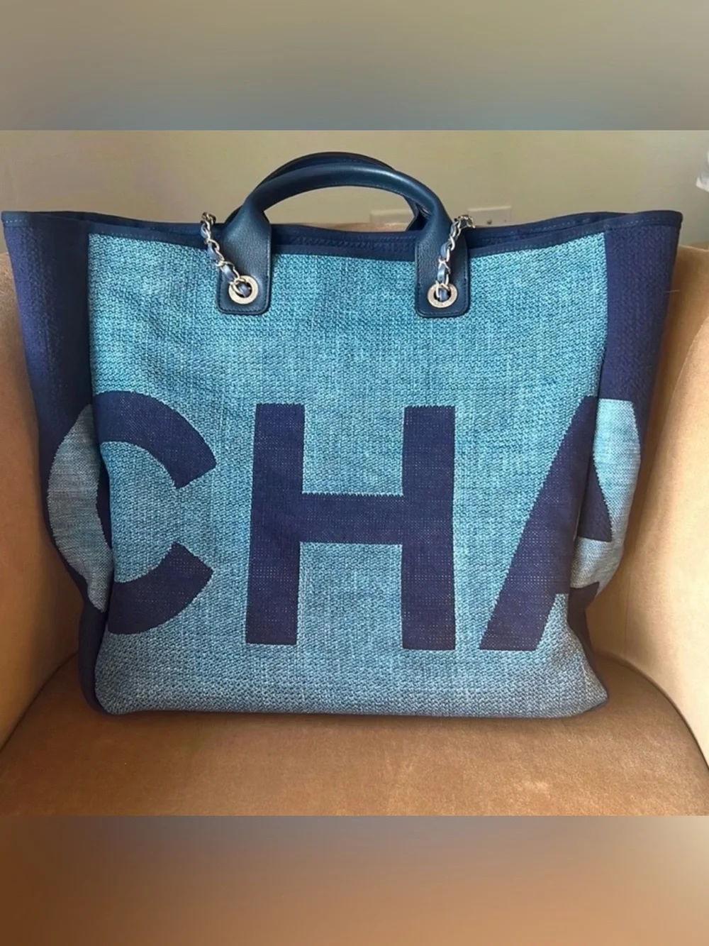 CHANEL XL DEAUVILLE Canvas Tote NEW - Picture 2 of 8